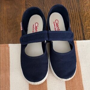 Cienta Navy Blue Mary Jane Shoes, size 30
